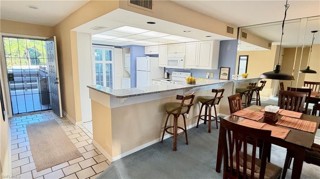 132 Pinebrook Dr, Fort Myers, FL 33907 Photo