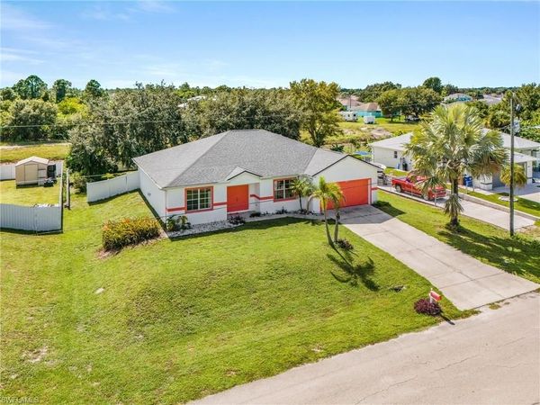 3605 17th ST W, LEHIGH ACRES, FL 33971