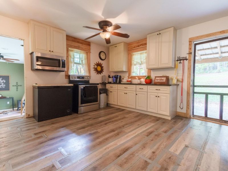 650 Brown Hollow Road, Chillicothe, OH 45601 Photo 17