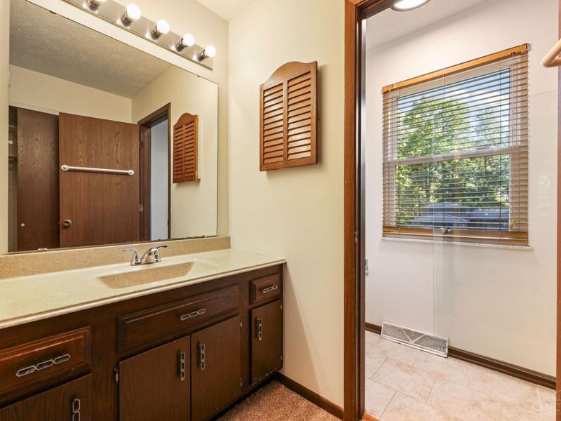 7930 Winterberry Place, West Chester, OH 45241 Photo 27