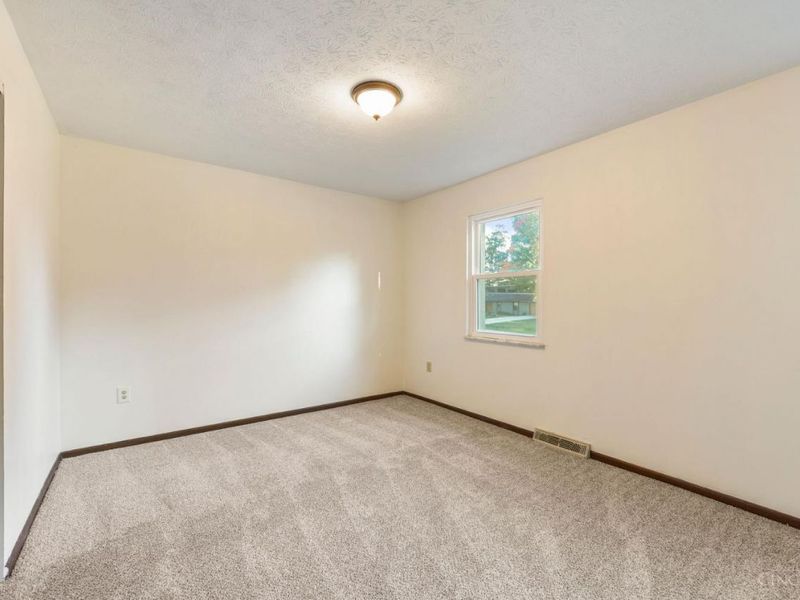 7930 Winterberry Place, West Chester, OH 45241 Photo 34