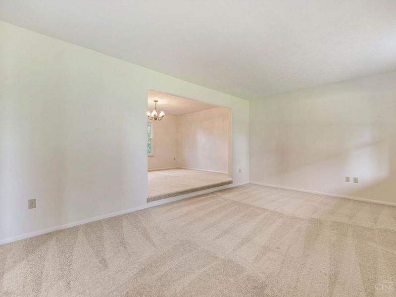 7930 Winterberry Place, West Chester, OH 45241 Photo 8
