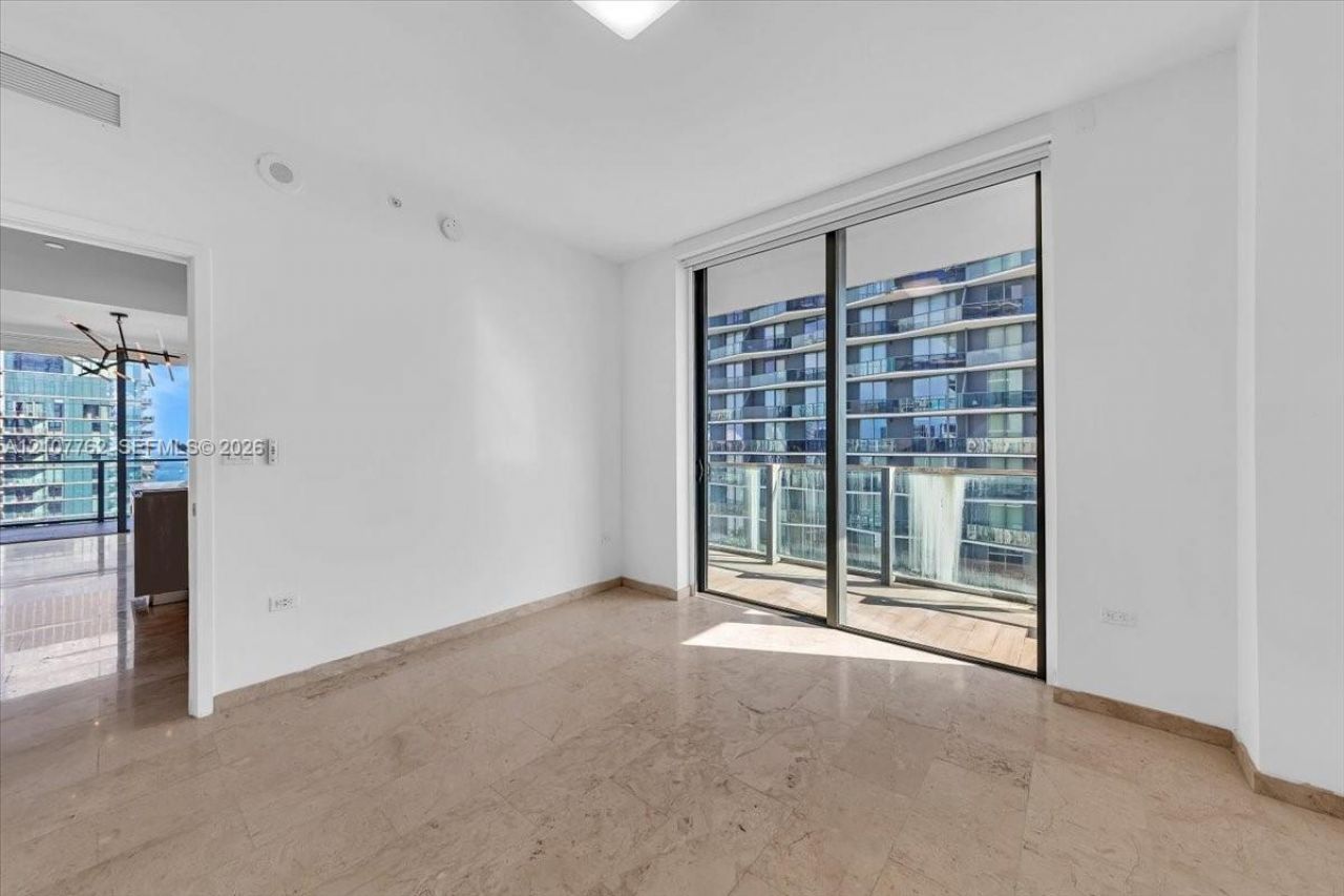 88 SW 7th St , Unit 3401, Miami, FL 33130 Photo