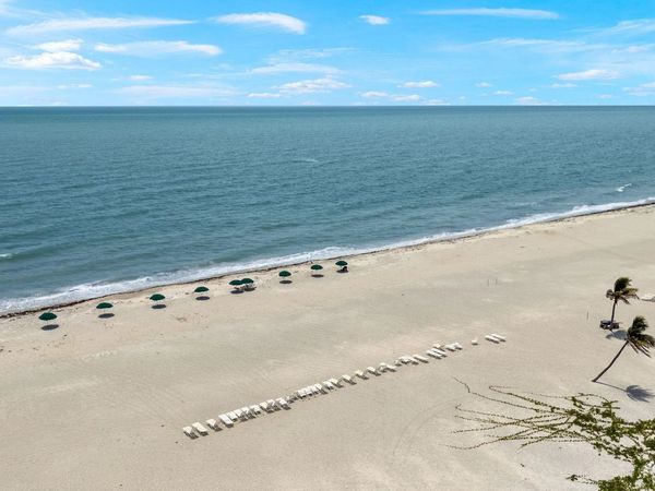 3067 W Gulf Dr, Unit 102, Sanibel, FL 33957