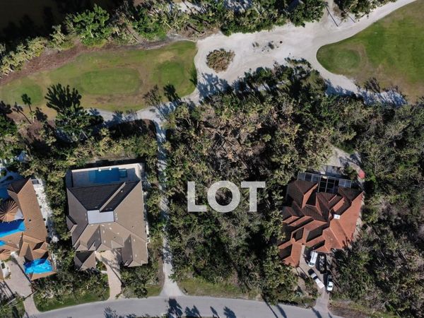 2486 Wulfert Road, Sanibel, FL 33957