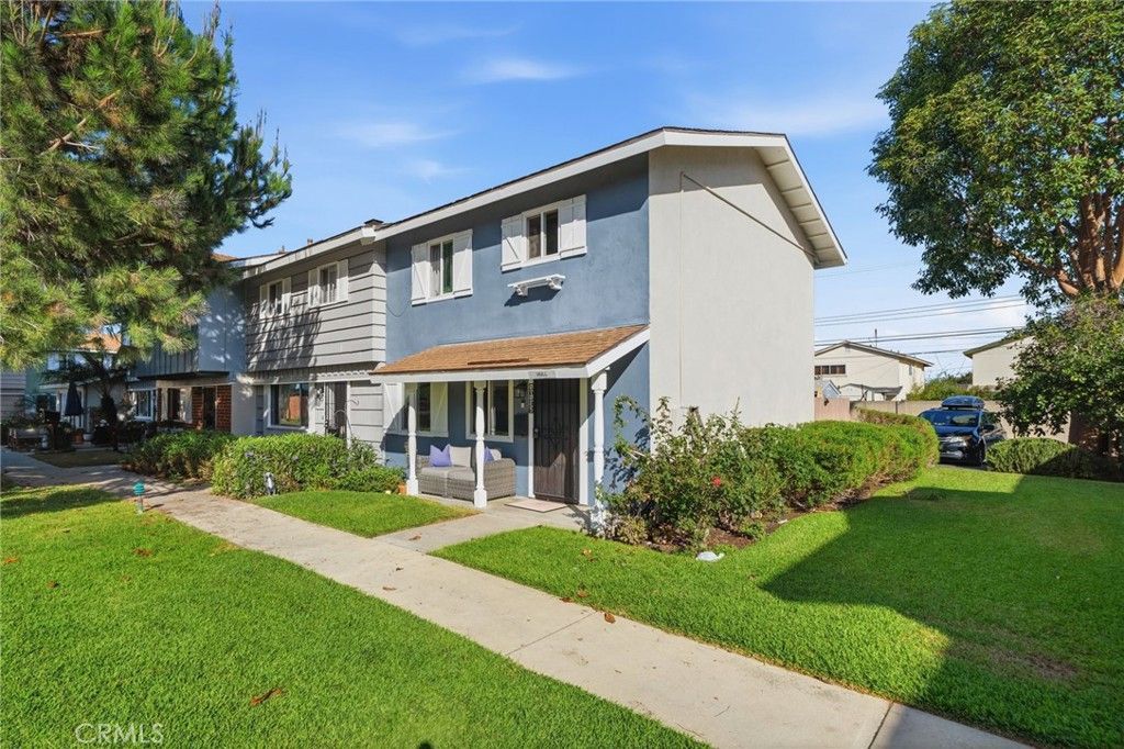 10132 Hull Drive, Huntington Beach, CA 92646 Main Photo
