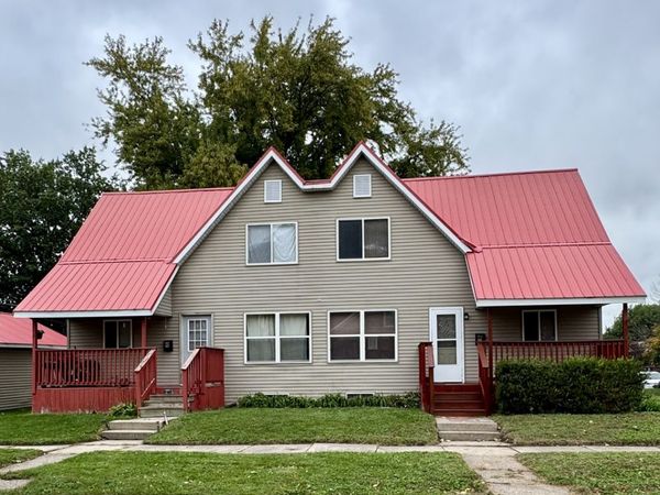641 25TH Avenue, East Moline, IL 61244