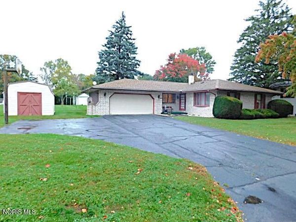 202 Cherry Street, McComb, OH 45858