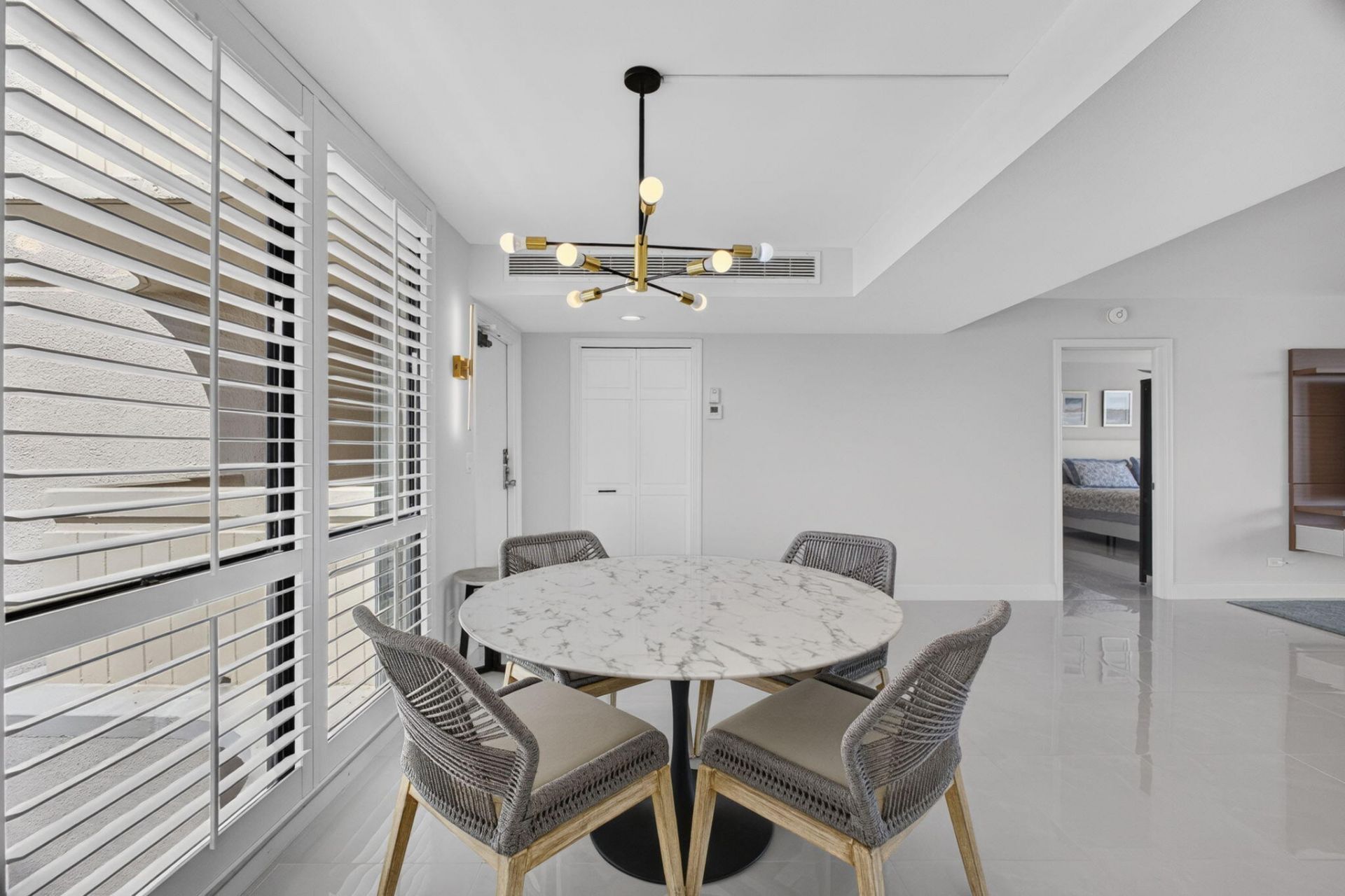 130 Lakeshore, Unit 323, North Palm Beach, FL 33408 Photo