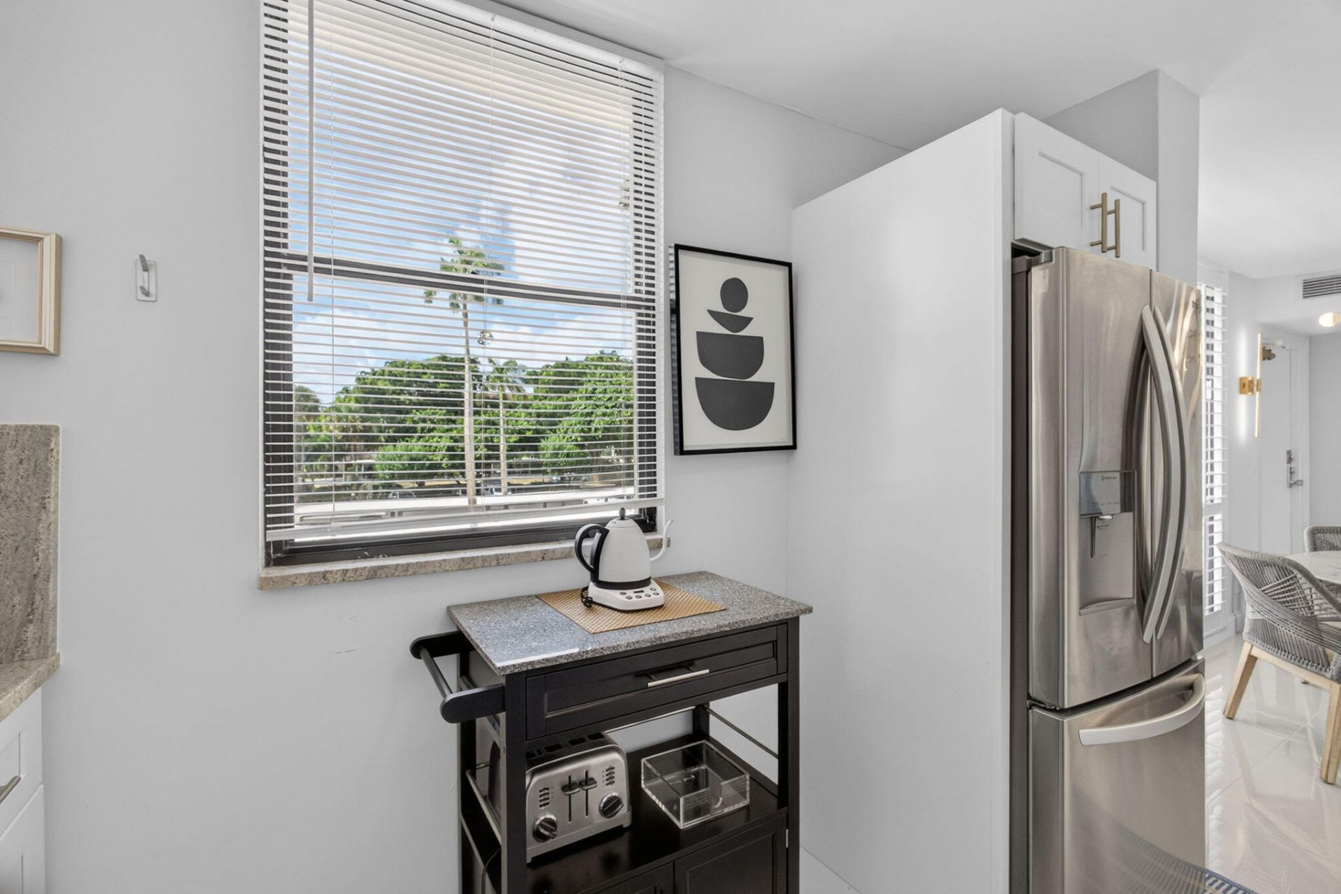 130 Lakeshore, Unit 323, North Palm Beach, FL 33408 Photo