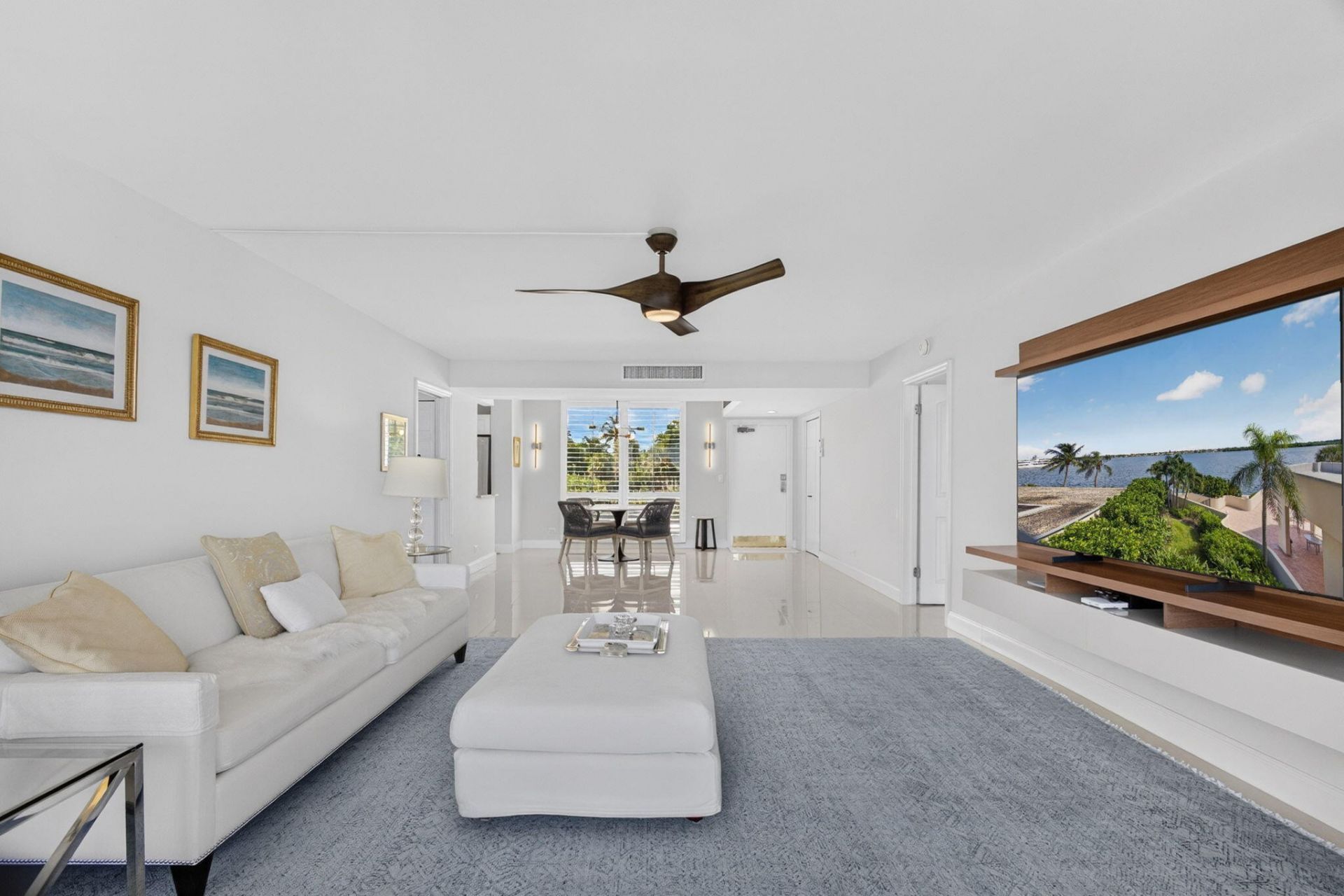 130 Lakeshore, Unit 323, North Palm Beach, FL 33408 Photo