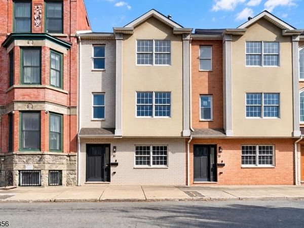 16 E Kinney St, Newark, NJ 07102