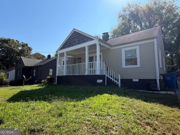 952 Estes Drive SW, Atlanta, GA 30310