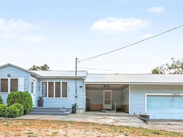 1972 S Maple Island Road, Muskegon, MI 49442