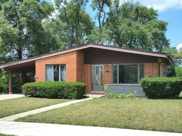 8522 W Normal Avenue W, Niles, IL 60714