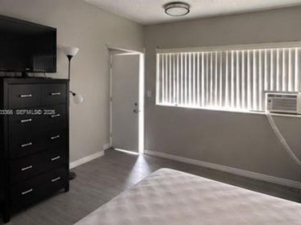 26 Diplomat Pkwy , Unit 2342, Hallandale Beach, FL 33009