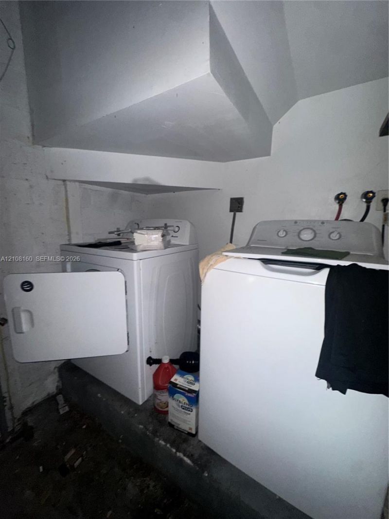 1262 NW 126th Ave , Sunrise, FL 33323 Photo