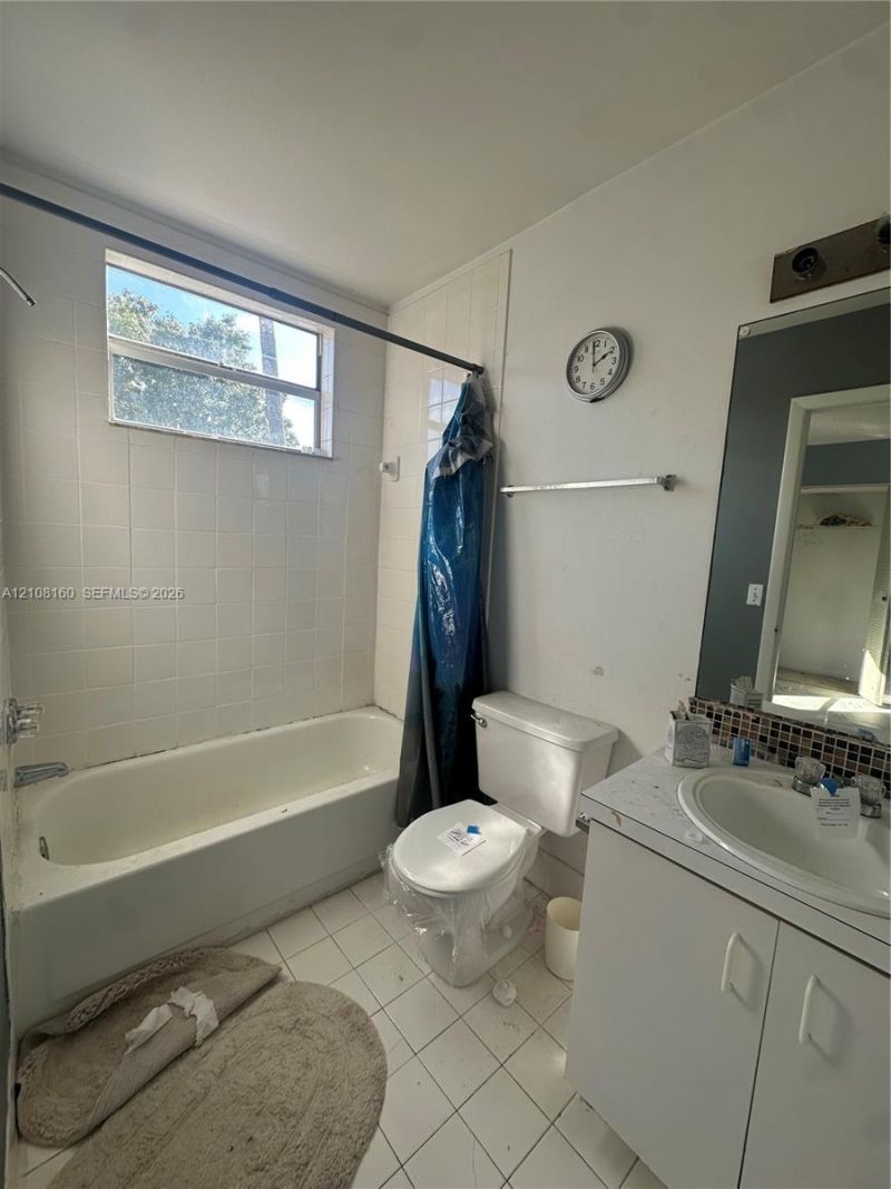 1262 NW 126th Ave , Sunrise, FL 33323 Photo