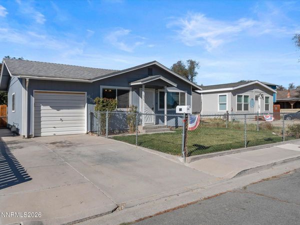 654 Douglas Street, Fallon, NV 89406