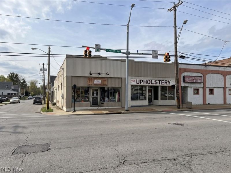 652 Canton Road, Akron, OH 44312 Photo 3