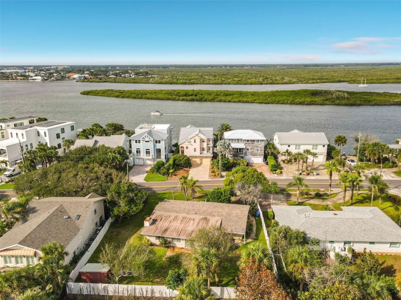 1211 N Peninsula Avenue , New Smyrna Beach, FL 32169 Photo