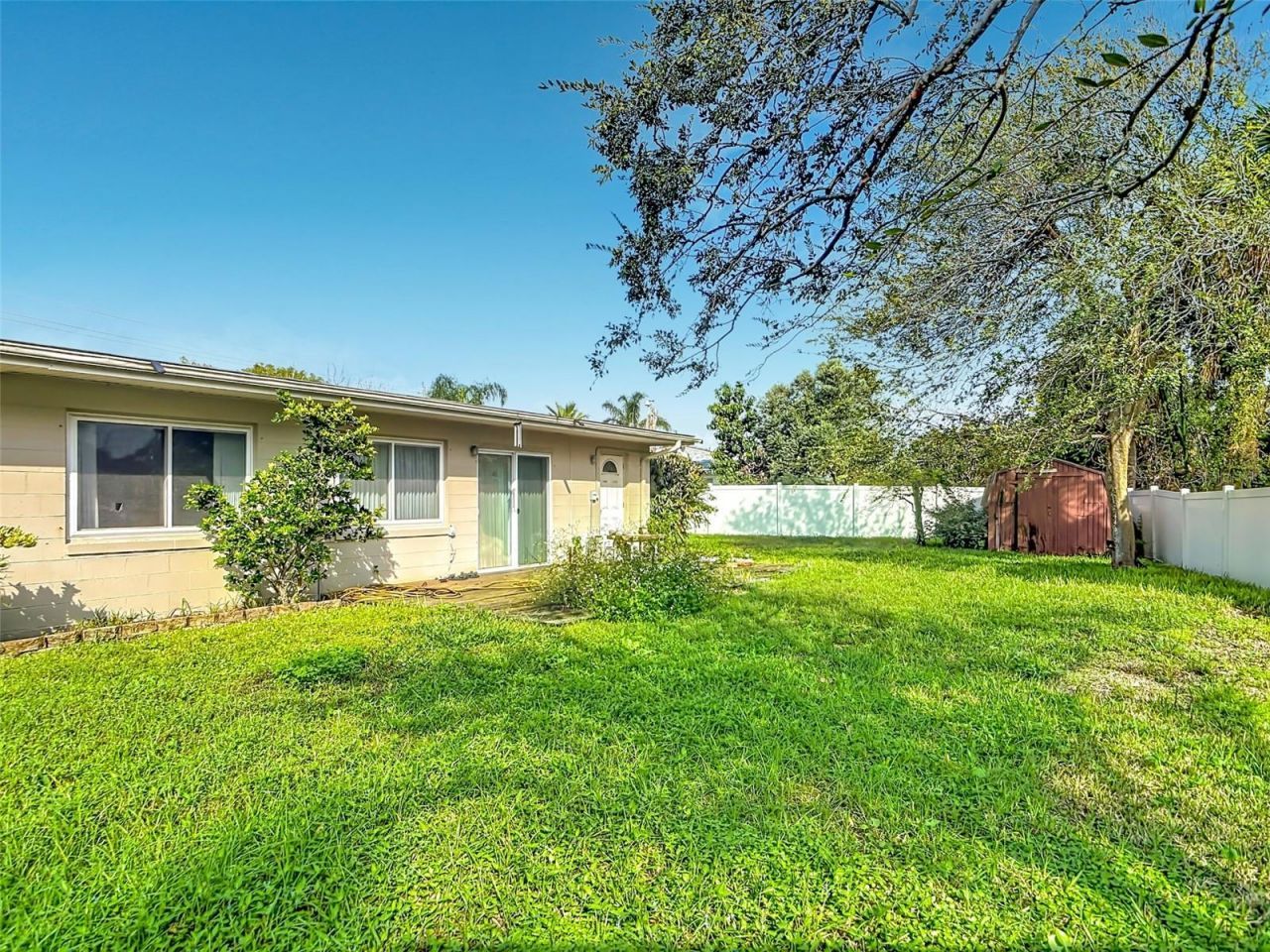 1211 N Peninsula Avenue , New Smyrna Beach, FL 32169 Photo