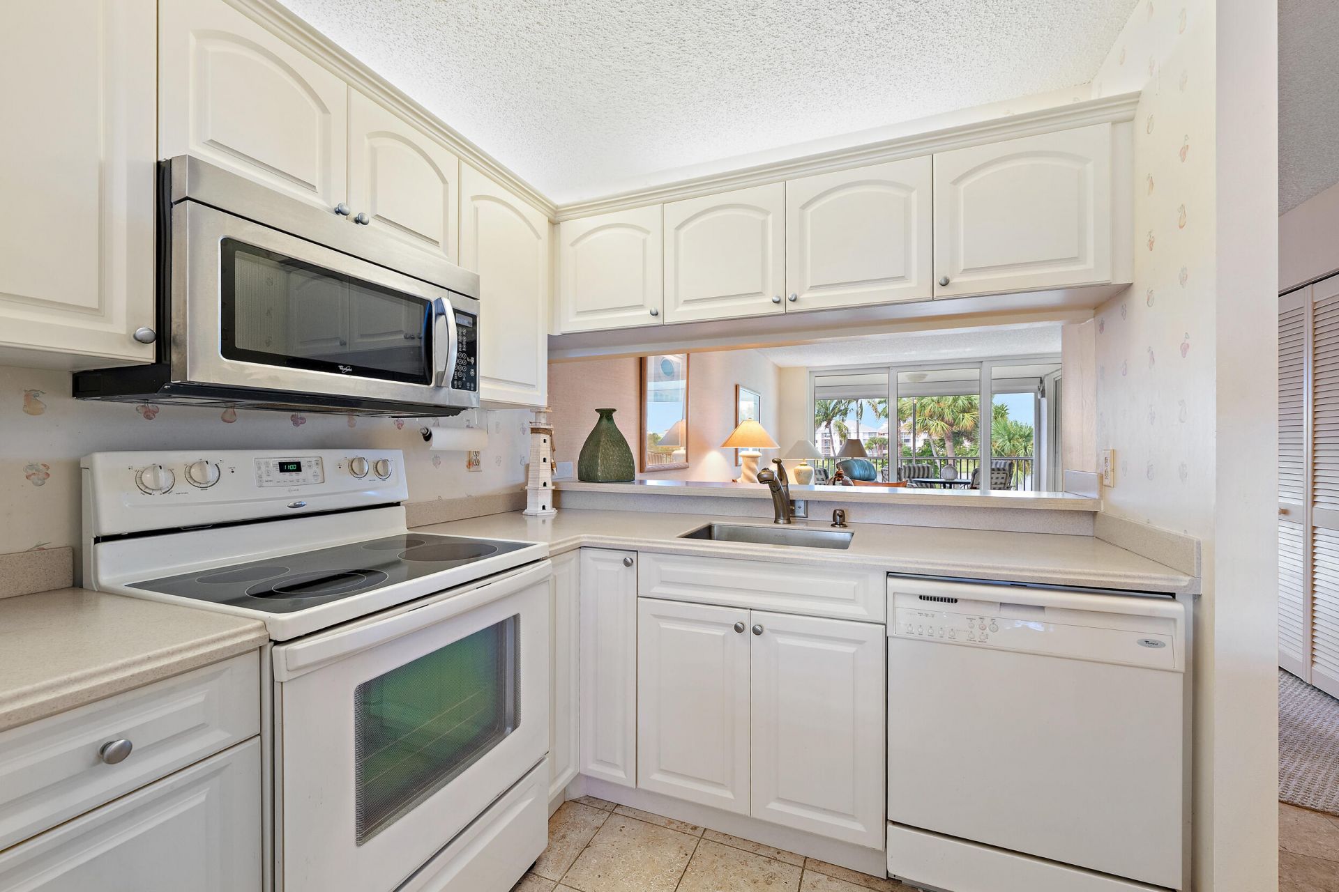 353 S Us Highway 1, Unit C302, Jupiter, FL 33477 Photo