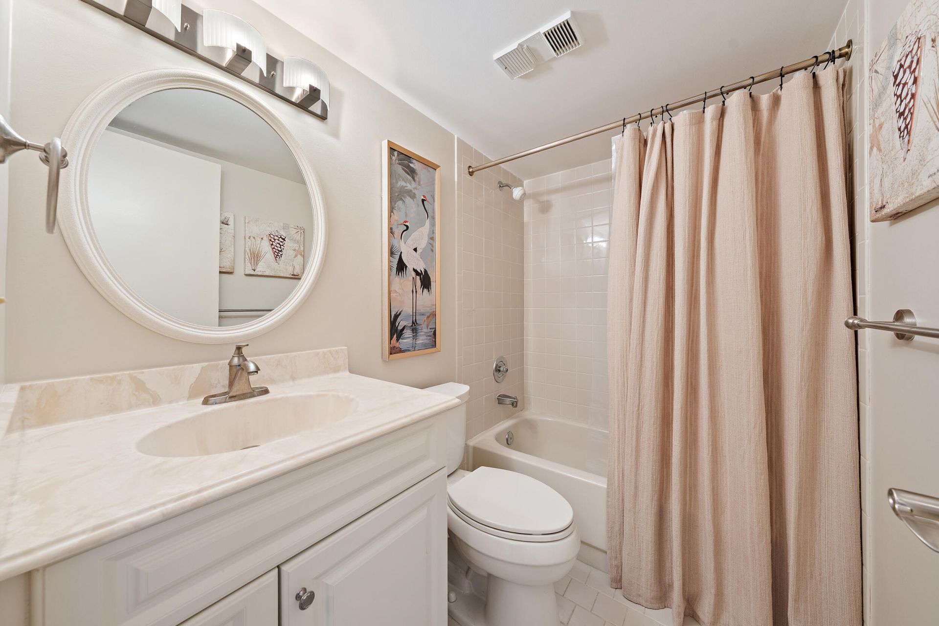 353 S Us Highway 1, Unit C302, Jupiter, FL 33477 Photo