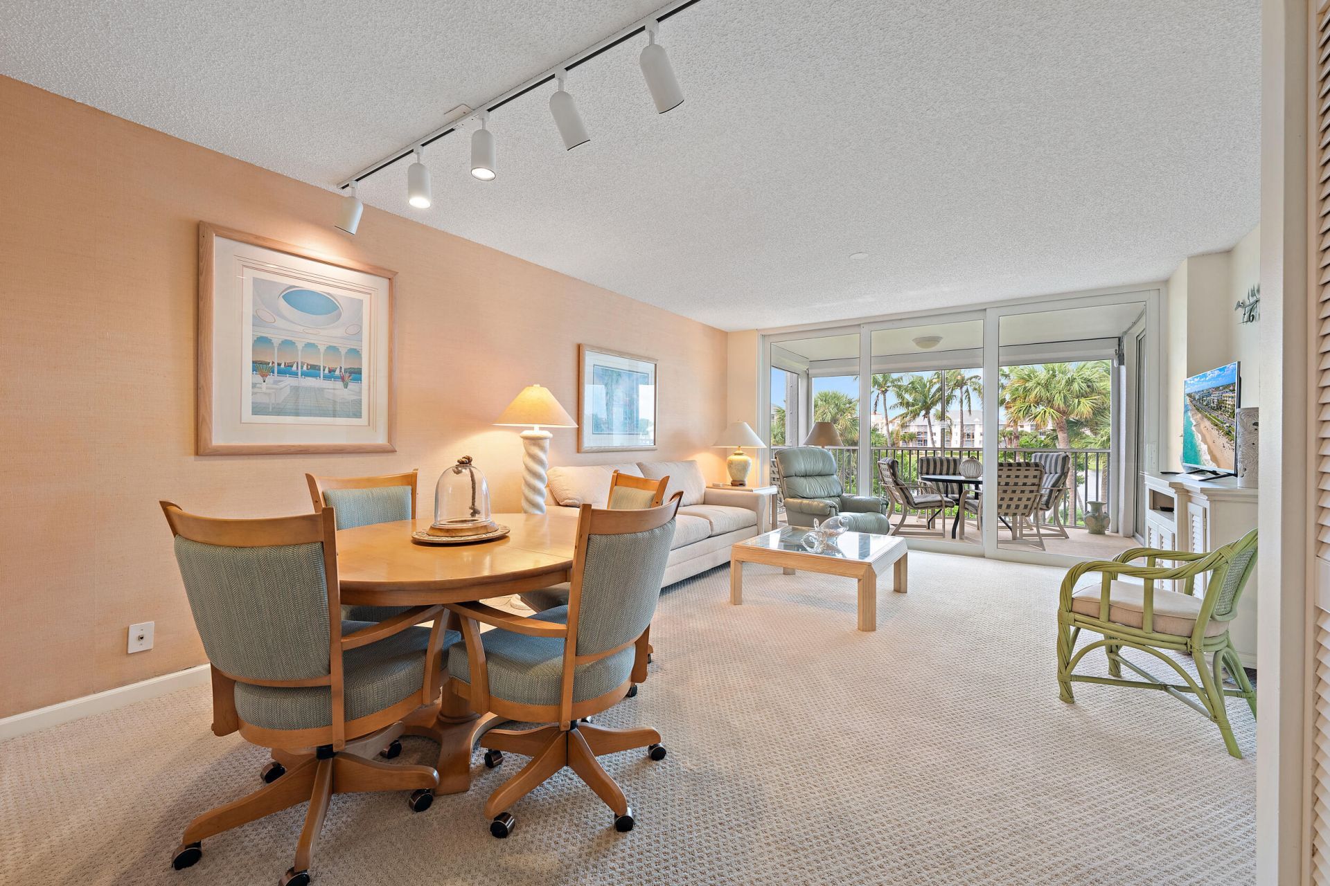 353 S Us Highway 1, Unit C302, Jupiter, FL 33477 Photo