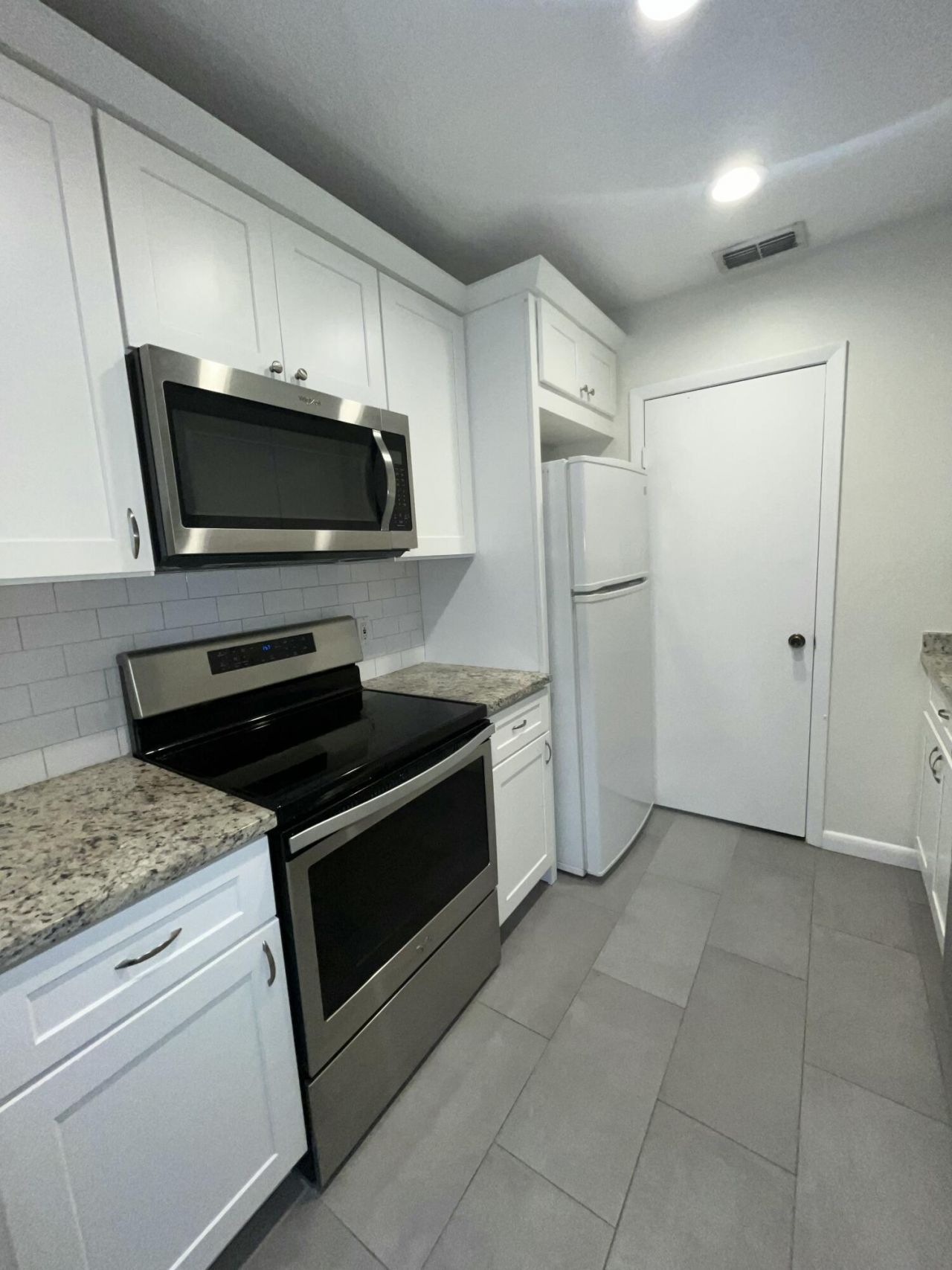 815 W Boynton Beach Boulevard, Unit 11-203, Boynton Beach, FL 33426 Photo