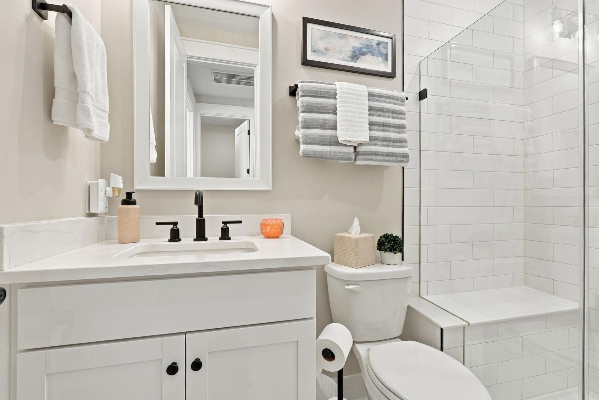 136 Leeward Landing Photo 26