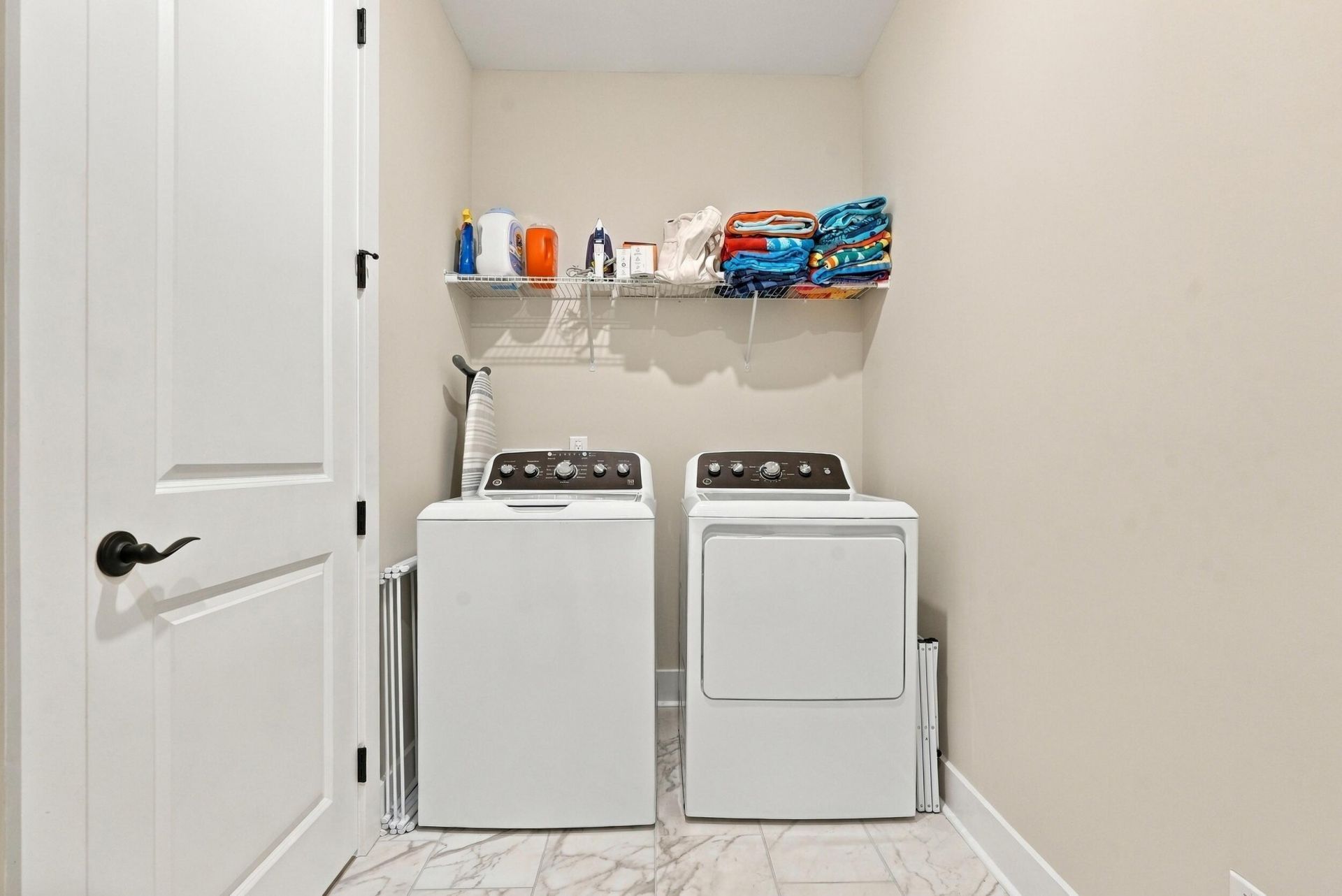136 Leeward Landing Photo 28