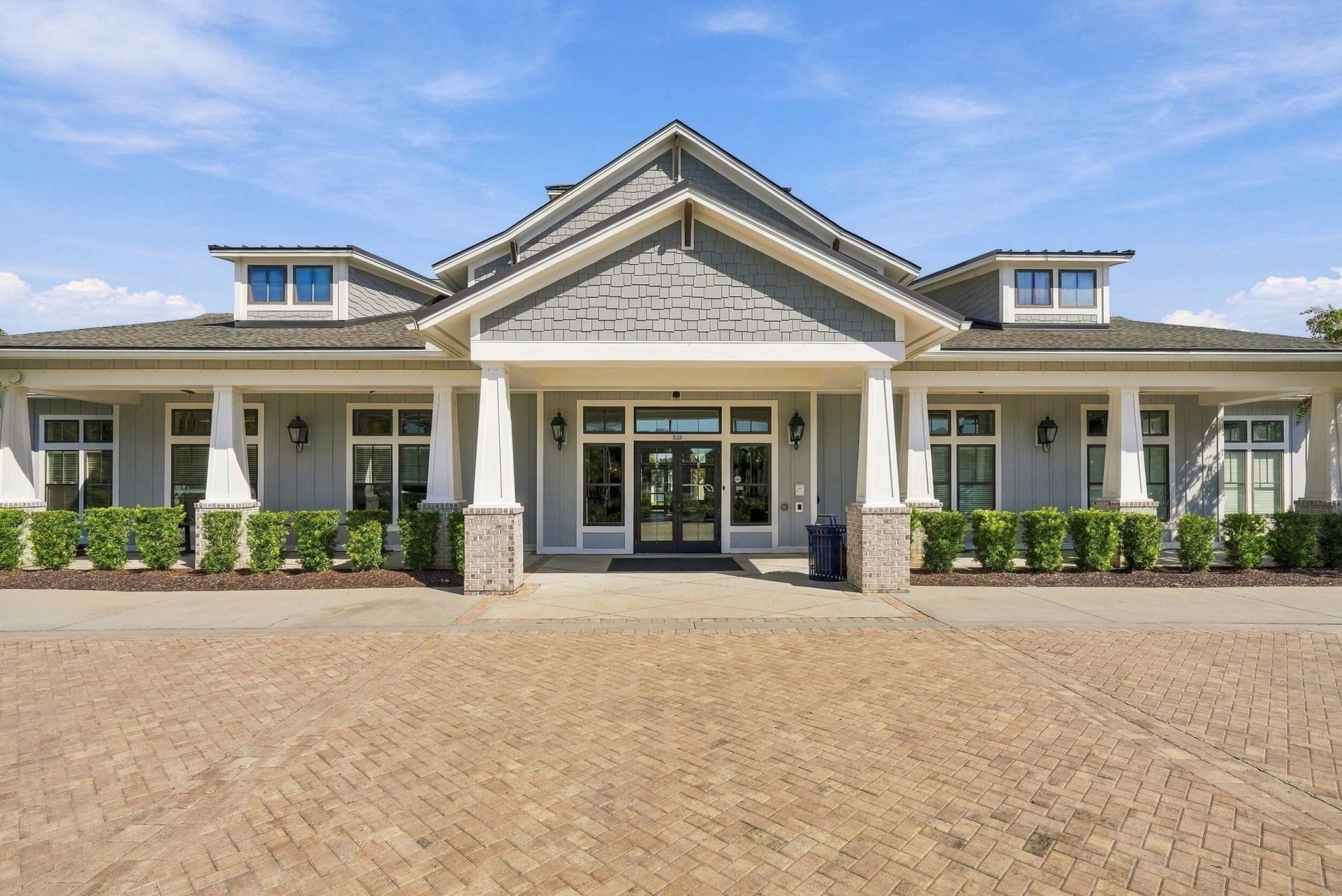 136 Leeward Landing Photo 38