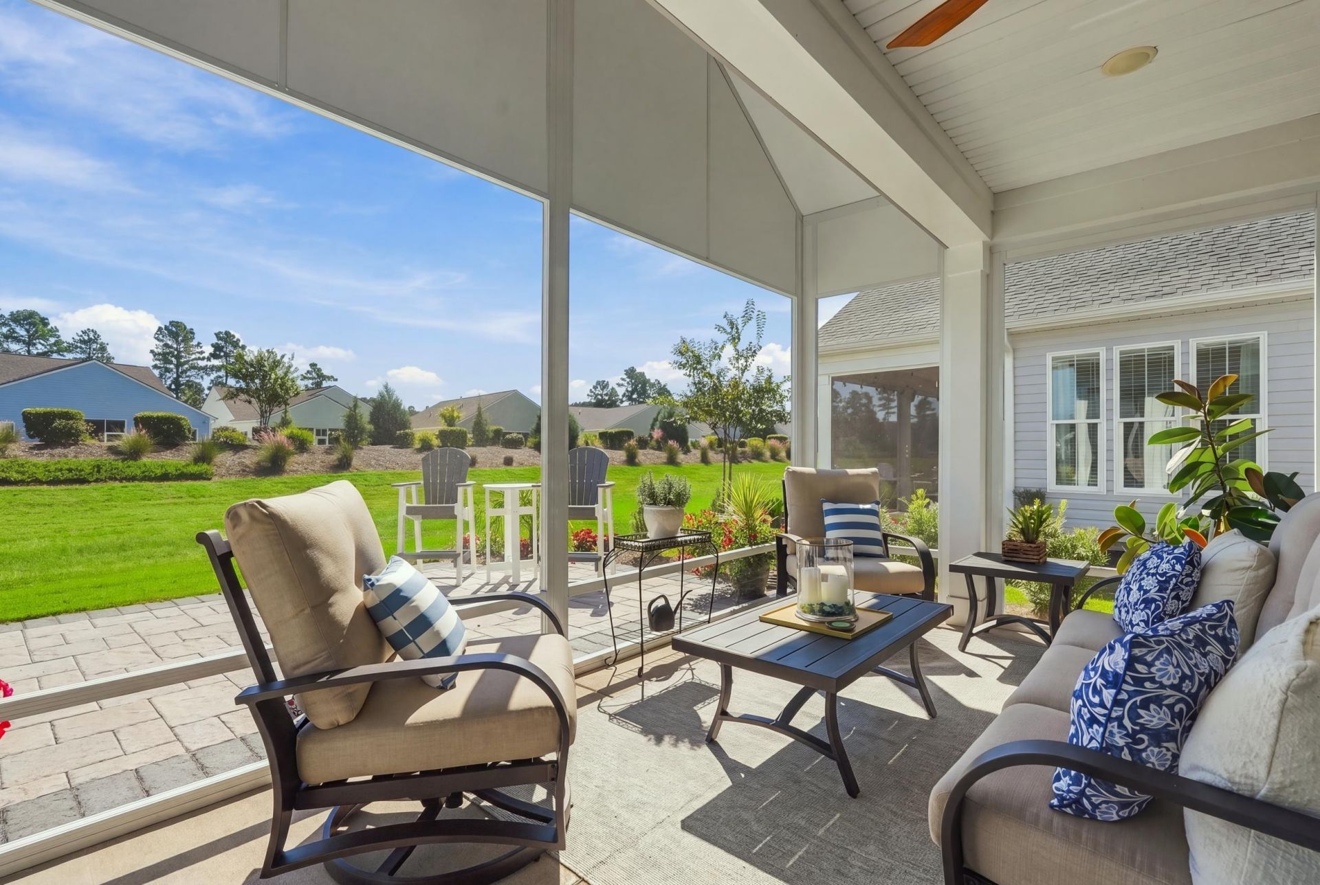 136 Leeward Landing Photo 4