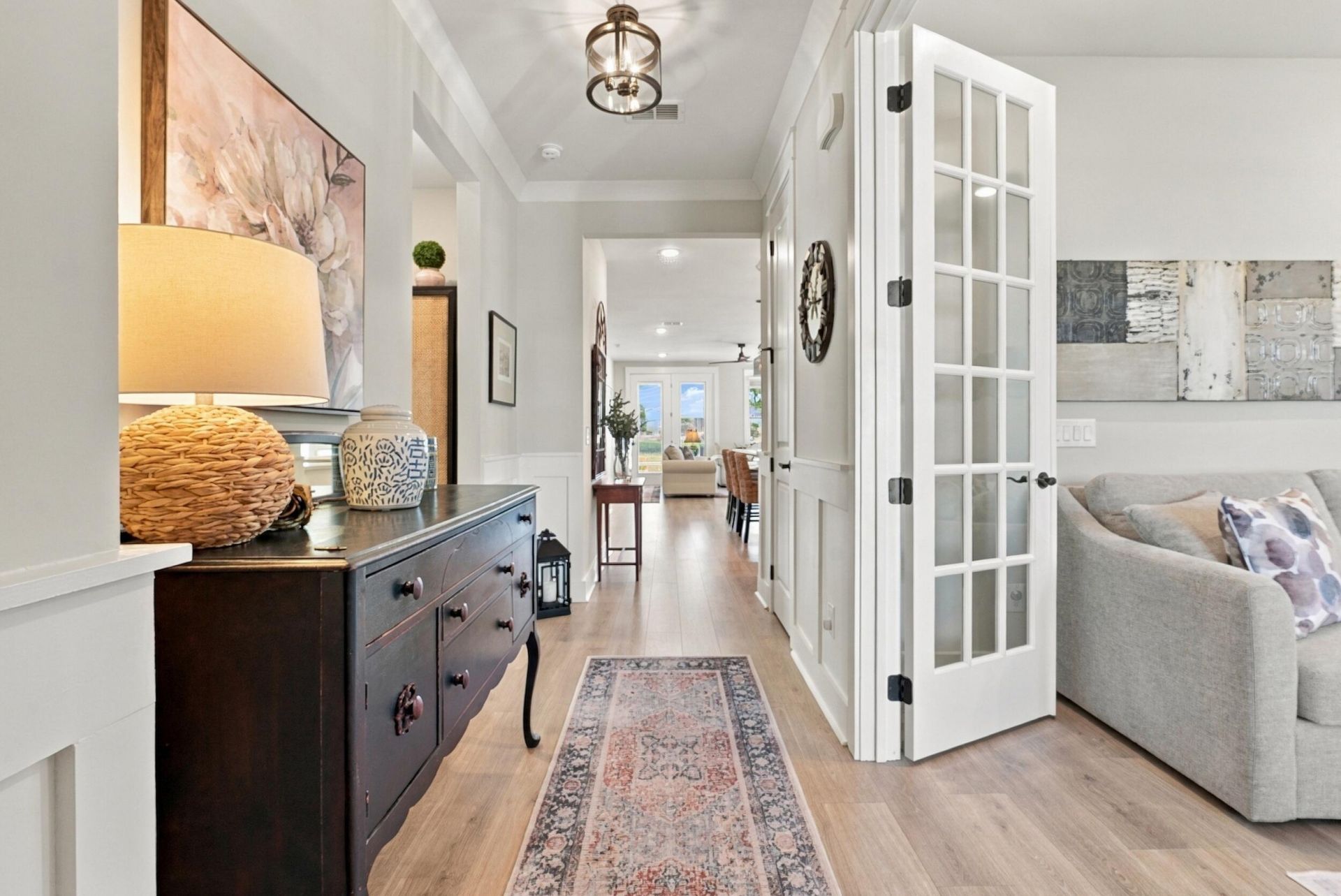 136 Leeward Landing Photo 7