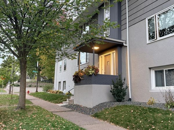45 Albert Street S, Unit 2, Saint Paul, MN 55105