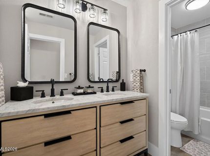 2660 Bedford Way, Carson City, NV 89703 Photo
