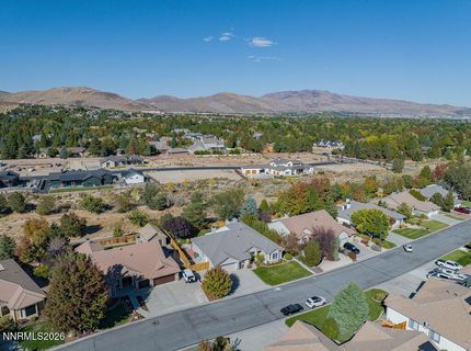 2660 Bedford Way, Carson City, NV 89703 Photo