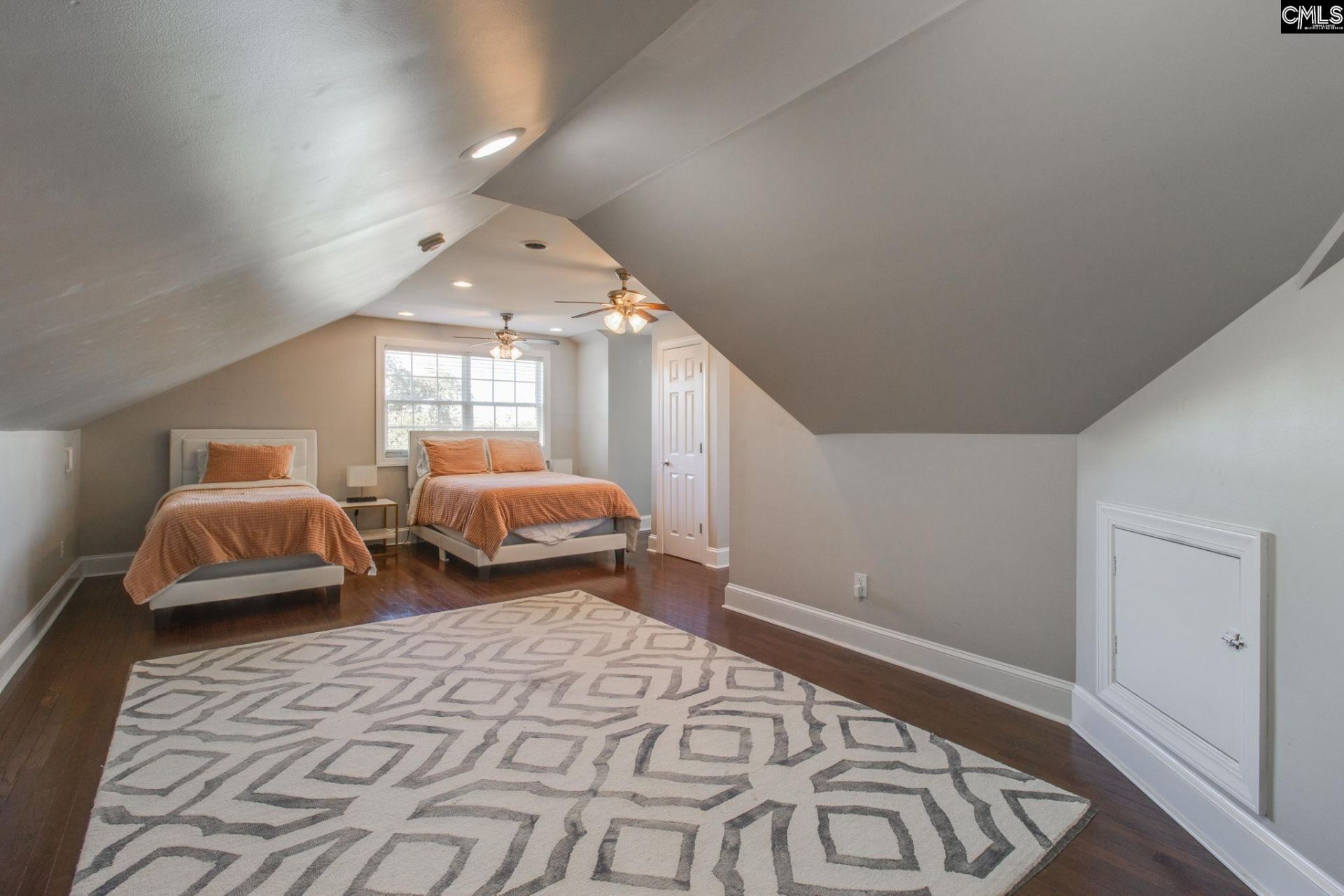 1700 Phelps  Photo 31
