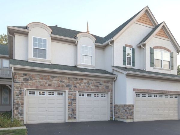 322 Bay Tree Circle , Vernon Hills, IL 60061