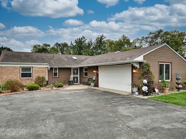 116 Stoneham Court , Bolingbrook, IL 60440