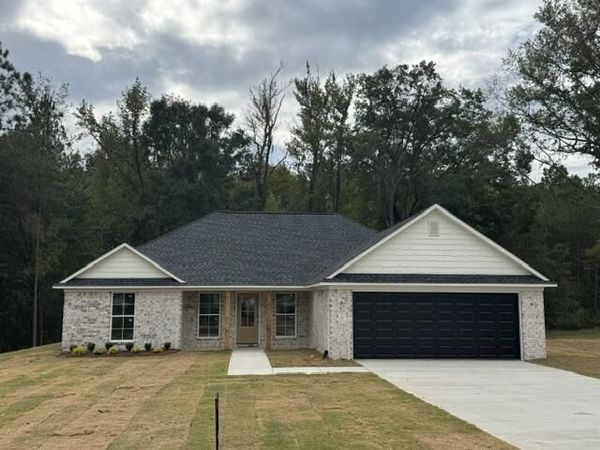 125 South St., Saltillo, MS 38866