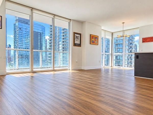 55 SE 6th St , Unit 2802, Miami, FL 33131