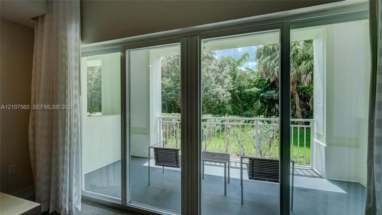 5300 NW 87th Ave , Unit 407, Doral, FL 33178 Photo