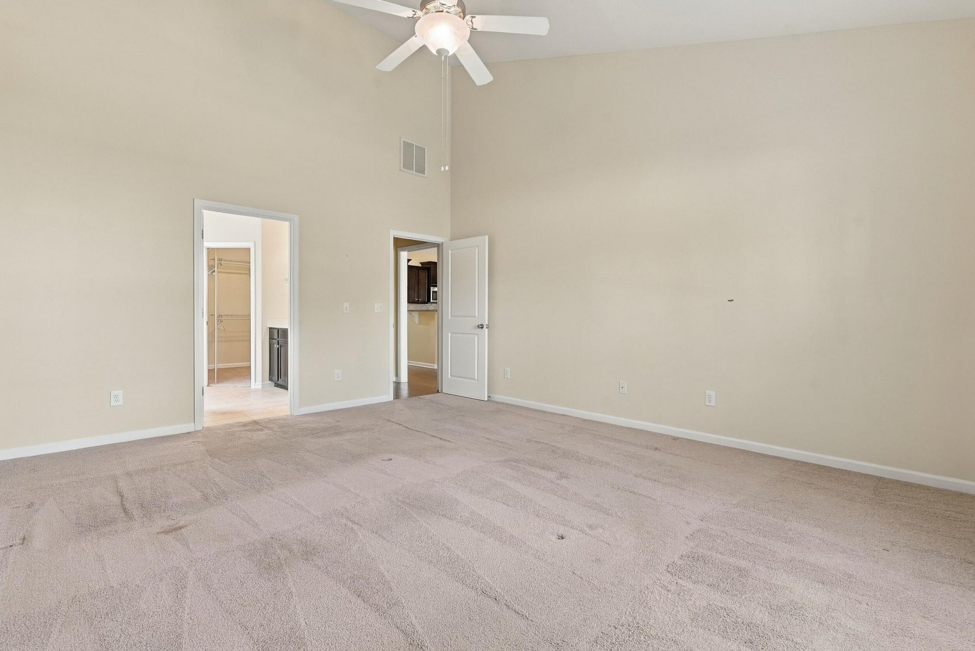 190 Carolinian Drive Photo 30