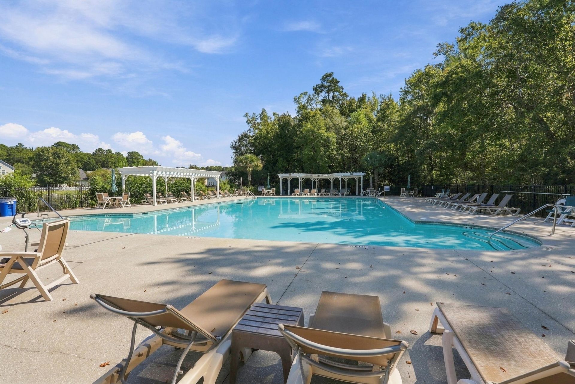 190 Carolinian Drive Photo 40