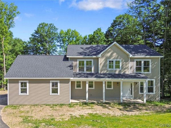 112 Topaz , Syracuse, NY 13219