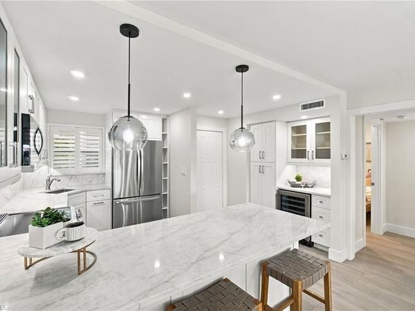 13 High Point CIR N, Unit 206, NAPLES, FL 34103