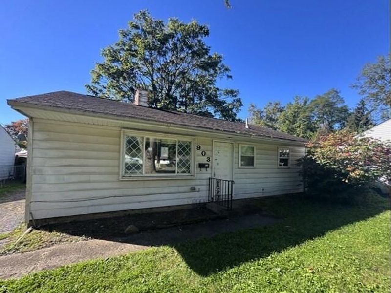 903 S Hampton Road , Columbus, OH 43227 Photo 1