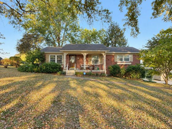 414 Cheyenne Trl , Columbia, TN 38401